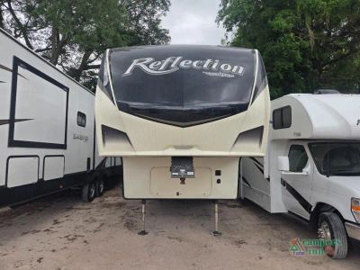 2020 Grand Design Reflection — side profile view