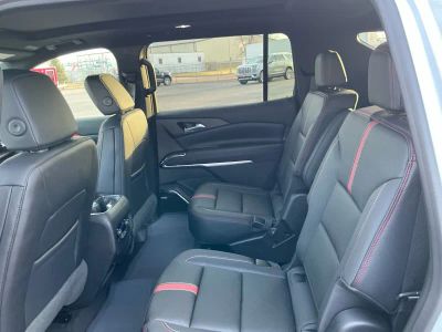 2026 Chevrolet Traverse — photo 17 view