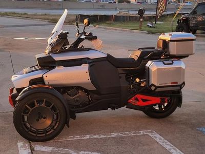 2025 Can-Am Canyon XT - Photo 8