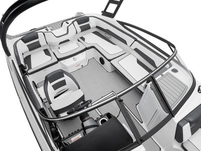 2025 Yamaha Boats AR195 - Photo 9