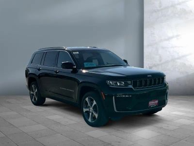 2026 Jeep Grand Cherokee L — photo 8 view