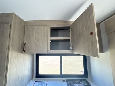 2026 Grand Design Imagine - Photo 17