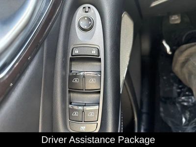2017 INFINITI Q50 Red Sport 400 — photo 10 view