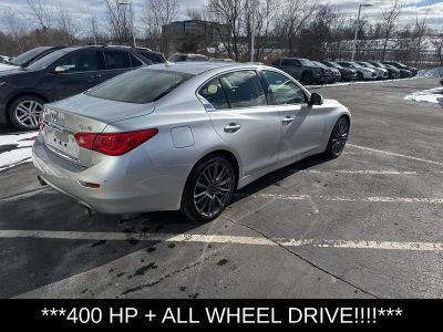 2017 INFINITI Q50 Red Sport 400 — interior view