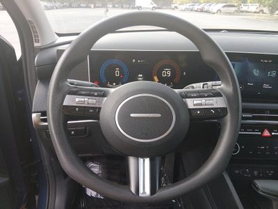 2025 Hyundai Tucson — photo 12 view