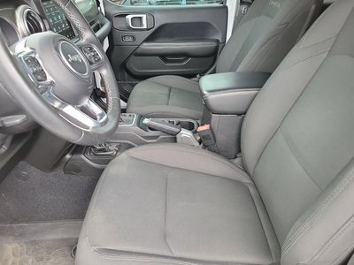 2018 Jeep Wrangler - Photo 3