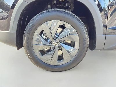 2026 Volkswagen Taos — photo 38 view