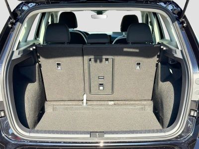 2026 Volkswagen Taos — photo 11 view