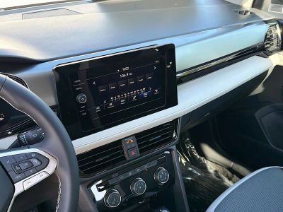 2026 Volkswagen Taos — photo 24 view