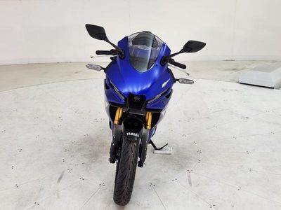 2025 Yamaha YZF-R3 - Photo 4