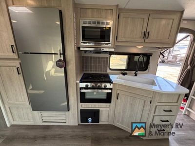 2026 Coachmen RV Catalina Legacy - Photo 18