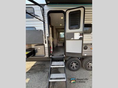 2026 Coachmen RV Catalina Legacy - Photo 11