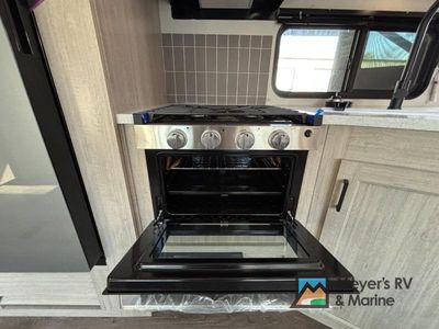 2026 Coachmen RV Catalina Legacy - Photo 27