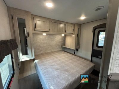 2026 Coachmen RV Catalina Legacy - Photo 42