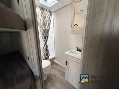 2026 Coachmen RV Catalina Legacy - Photo 34