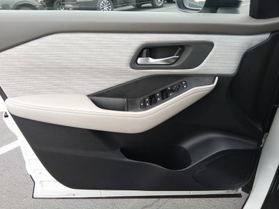 2023 Nissan Rogue - Photo 21
