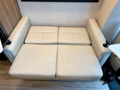 2026 Thor Motor Coach Compass - Photo 12