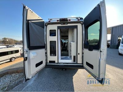 2025 Coachmen Nova - Photo 6