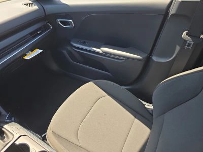 2026 Kia K4 — photo 15 view