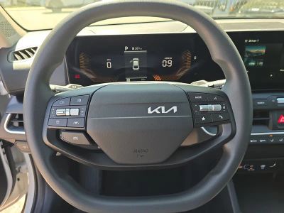 2026 Kia K4 — photo 28 view
