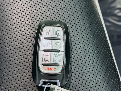 2022 Chrysler Pacifica Hybrid - Photo 33