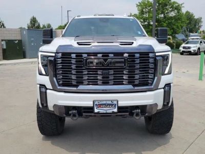 2024 GMC Sierra 2500HD — detail view