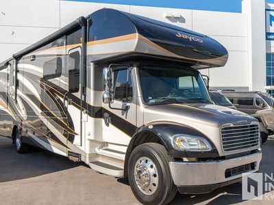 2018 Jayco Seneca — front three-quarter view