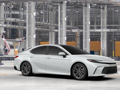 2026 Toyota Camry - Photo 16