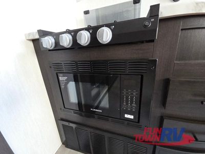 2026 Forest River RV Cherokee Wolf Pack - Photo 15