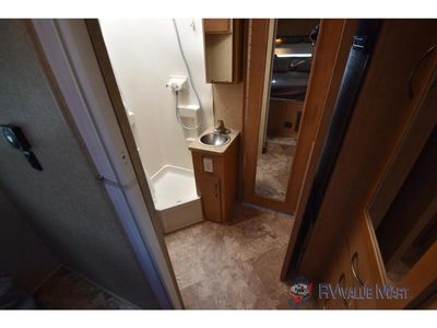2015 Thor Motor Coach Citation Sprinter — photo 23 view