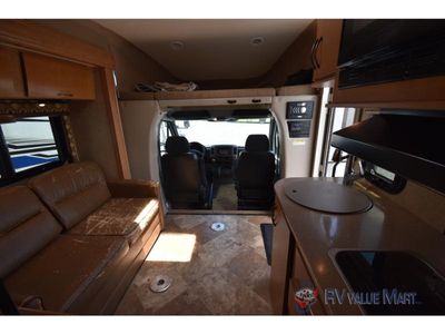 2015 Thor Motor Coach Citation Sprinter — photo 24 view