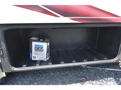 2015 Thor Motor Coach Citation Sprinter — photo 8 view