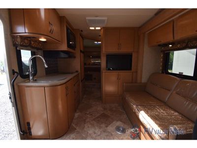 2015 Thor Motor Coach Citation Sprinter — photo 20 view
