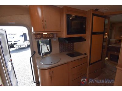 2015 Thor Motor Coach Citation Sprinter — photo 19 view