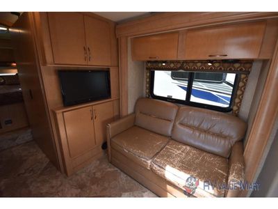 2015 Thor Motor Coach Citation Sprinter — photo 21 view