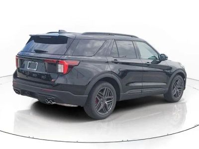 2026 Ford Explorer — detail view