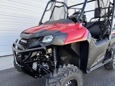 2026 Honda Pioneer 700-4 - Photo 10