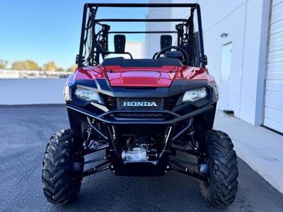 2026 Honda Pioneer 700-4 - Photo 3