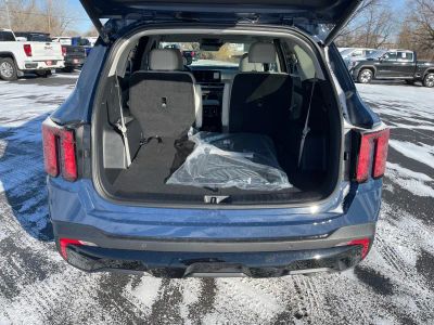 2026 Kia Sorento - Photo 17