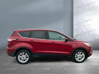 2017 Ford Escape - Photo 7