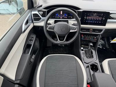 2026 Volkswagen Taos - Photo 11