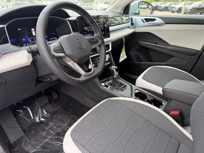 2026 Volkswagen Taos - Photo 15