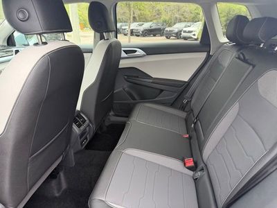 2026 Volkswagen Taos - Photo 7