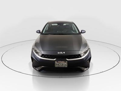 2023 Kia Forte - Photo 2