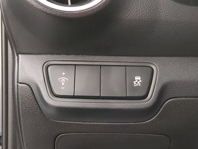 2023 Kia Forte - Photo 13