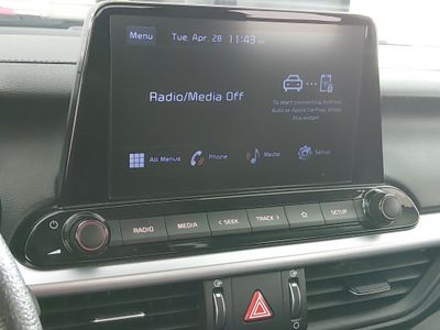 2023 Kia Forte - Photo 19