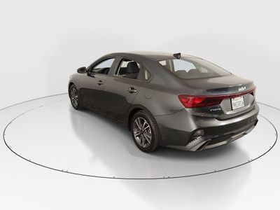 2023 Kia Forte - Photo 5