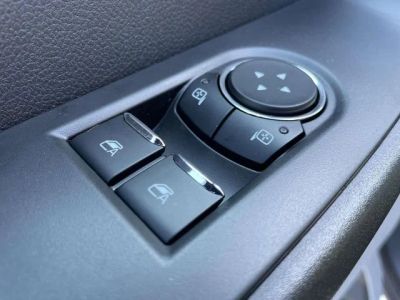 2026 Ford F-550SD - Photo 17