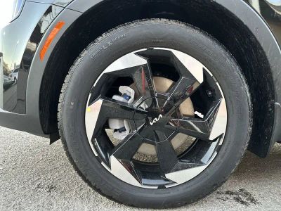 2026 Kia Sorento Hybrid — photo 11 view
