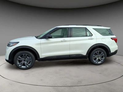 2026 Ford Explorer — side profile view